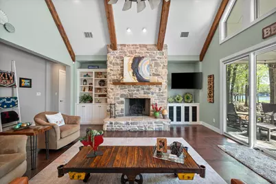 892 Waters Edge Drive, Corsicana, TX 75109 - Photo 4