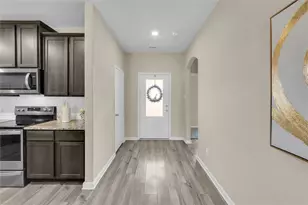 1172 Beaverwood Ln, Crowley, TX 76036 - Photo 6