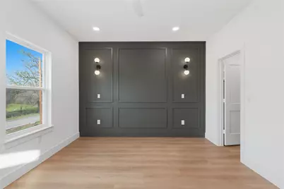 9480 Sandyland Boulevard, Dallas, TX 75217 - Photo 16