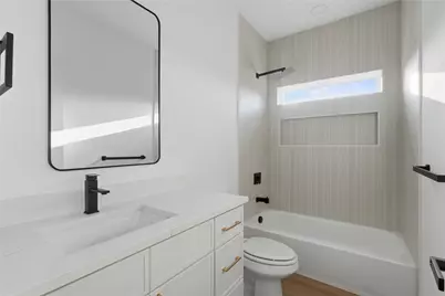 9480 Sandyland Boulevard, Dallas, TX 75217 - Photo 22