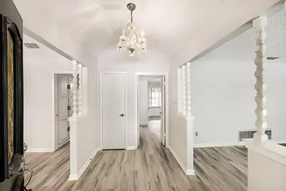 3712 Greenbriar Court, Colleyville, TX 76034 - Photo 4