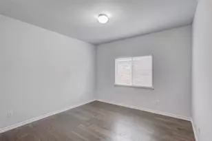 2728 Cameron Bay Dr, Lewisville, TX 75056 - Photo 12