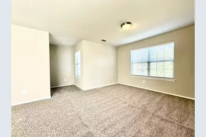 725 Hartsfield, Aubrey, TX 76227 - Photo 16