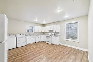 500 Crandle Dr, White Settlement, TX 76108 - Photo 6