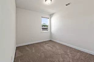 1000 Mason St, Aubrey, TX 76227 - Photo 18