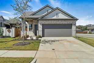 1000 Mason St, Aubrey, TX 76227 - Photo 1