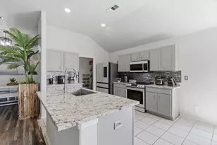 9469 Fox Hill, Fort Worth, TX 76131 - Photo 12