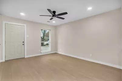 1913 Fairfield Drive, Plano, TX 75074 - Photo 6