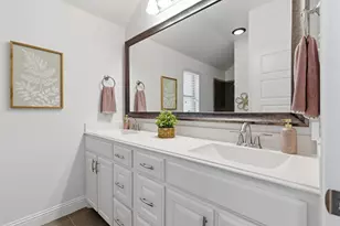 10908 Slick Rock Dr, Benbrook, TX 76126 - Photo 6