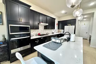 3837 PEARLWOOD Rd, Little Elm, TX 75068 - Photo 6
