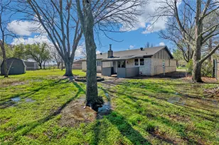 524 NW Ann Lois Ln, Burleson, TX 76028 - Photo 28