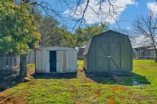 524 NW Ann Lois Ln, Burleson, TX 76028 - Photo 30