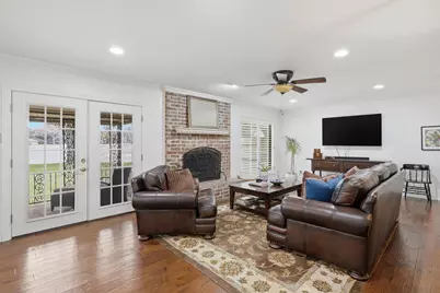 79 One Main Place, Benbrook, TX 76126 - Photo 10