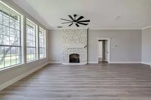 125 Devon Ct, Weatherford, TX 76087 - Photo 18