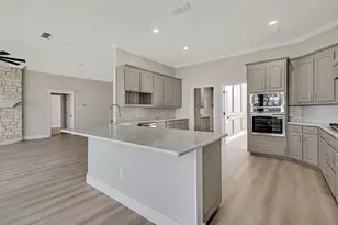 125 Devon Ct, Weatherford, TX 76087 - Photo 12