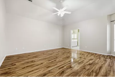 1052 E Seminole Trail, Carrollton, TX 75007 - Photo 18