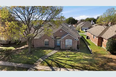 1052 E Seminole Trail, Carrollton, TX 75007 - Photo 34