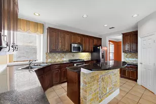 1343 Valley Vista Dr, Irving, TX 75063 - Photo 14