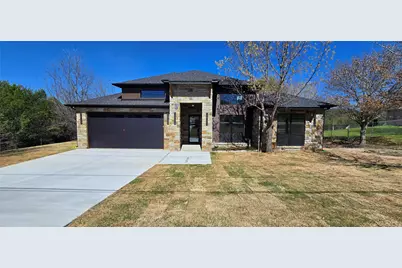 210 Knob Hill Drive, Granbury, TX 76048 - Photo 2
