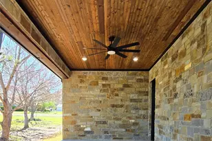 210 Knob Hill Dr, Granbury, TX 76048 - Photo 24