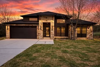 210 Knob Hill Drive, Granbury, TX 76048 - Photo 1
