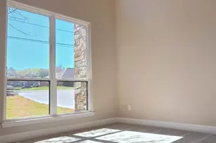 210 Knob Hill Dr, Granbury, TX 76048 - Photo 20