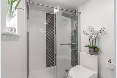 2627 Douglas Avenue #125, Dallas, TX 75219 - Photo 20