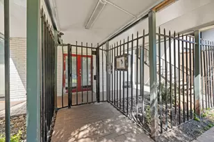 2627 Douglas Ave, Dallas, TX 75219 - Photo 18