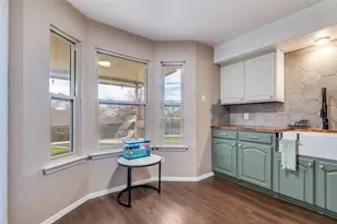 901 Rockwall Dr, Euless, TX 76039 - Photo 10