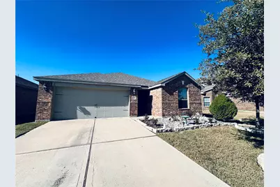 1586 Twin Hills Way, Princeton, TX 75407 - Photo 2
