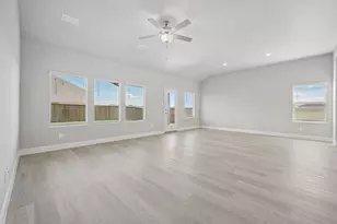 4035 Granbury Dr, Farmersville, TX 75442 - Photo 8