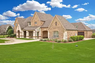 2215 Becky Ln, Cedar Hill, TX 75104 - Photo 2