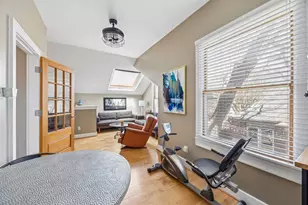 1011 N Clinton Ave, Dallas, TX 75208 - Photo 24