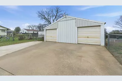 8832 Herman Street, White Settlement, TX 76108 - Photo 28