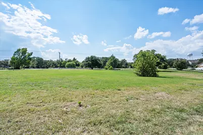 2915 Clover Lane, Dalworthington Gardens, TX 76015 - Photo 6