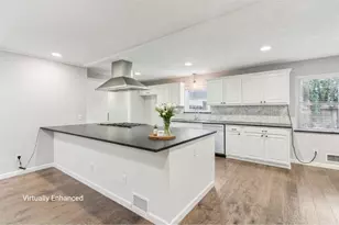 13745 Rolling Hills Ln, Dallas, TX 75240 - Photo 8