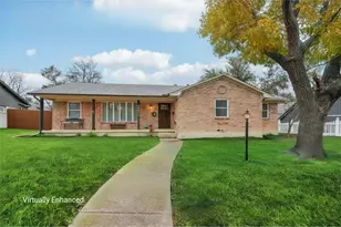 13745 Rolling Hills Ln, Dallas, TX 75240 - Photo 2