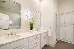 3441 Courtyard Cir, Farmers Branch, TX 75234 - Photo 24