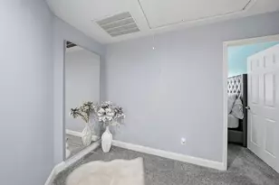 8342 Timberbrook Ln, Dallas, TX 75249 - Photo 22