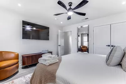 2228 Colony Court, Dallas, TX 75235 - Photo 10