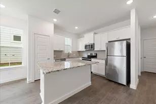 1217 Chestnut Ct, Runaway Bay, TX 76426 - Photo 8