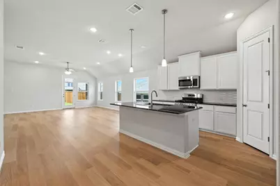 806 Metcalf Drive, Princeton, TX 75071 - Photo 4