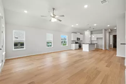 806 Metcalf Drive, Princeton, TX 75071 - Photo 6