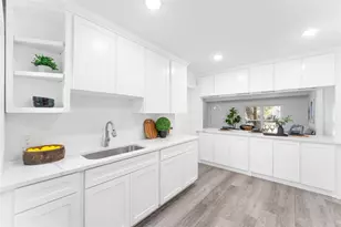 2661 Hudspeth Ave, Dallas, TX 75216 - Photo 12