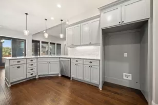 3009 Nob Hill Dr, Burleson, TX 76028 - Photo 12