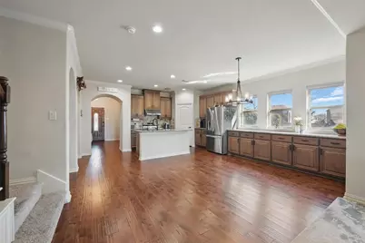 601 Crestridge Circle, Euless, TX 76040 - Photo 12