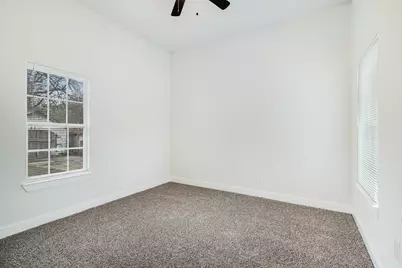 1605 Pine Bluff Street, Paris, TX 75460 - Photo 14