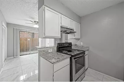 3034 Tudor Lane #3038, Irving, TX 75060 - Photo 4