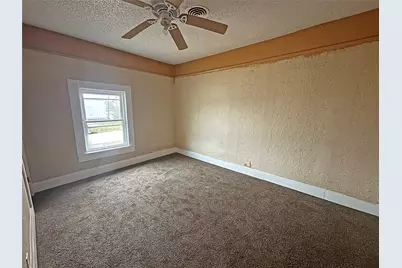 6029 Plant Avenue, Fort Worth, TX 76112 - Photo 8