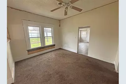 6029 Plant Avenue, Fort Worth, TX 76112 - Photo 6